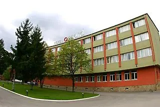 Hotel Akord - Free Parking & Metro Access 3*