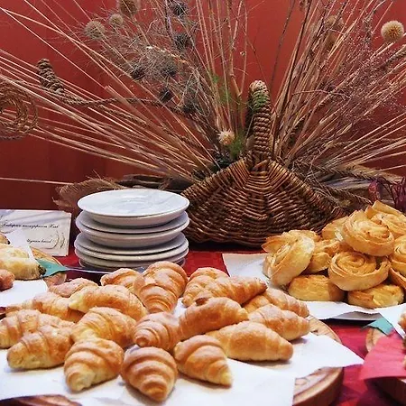 Akord - Free Parking & Metro Access 3* Sófia