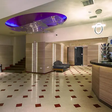 Akord - Free Parking & Metro Access София