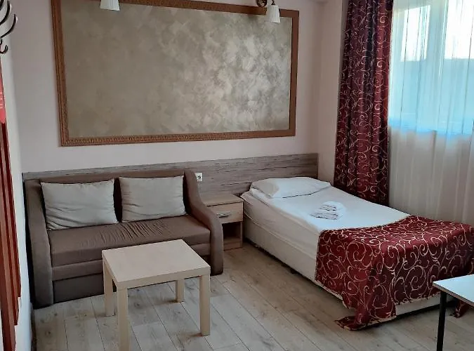 Akord - Free Parking & Metro Access 3* Sofia