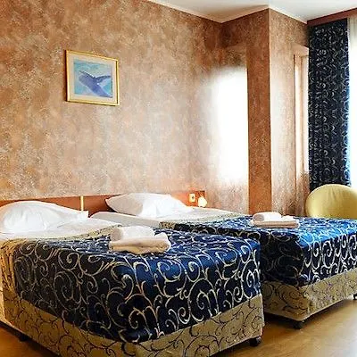 Akord - Free Parking & Metro Access Hotel Sofia