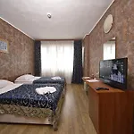 Akord - Free Parking & Metro Access Отель 3*