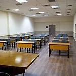 Hotel Akord - Free Parking & Metro Access 3*